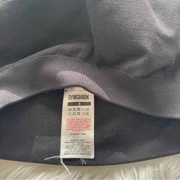 Gymshark black sports bra - Picture 2 of 3